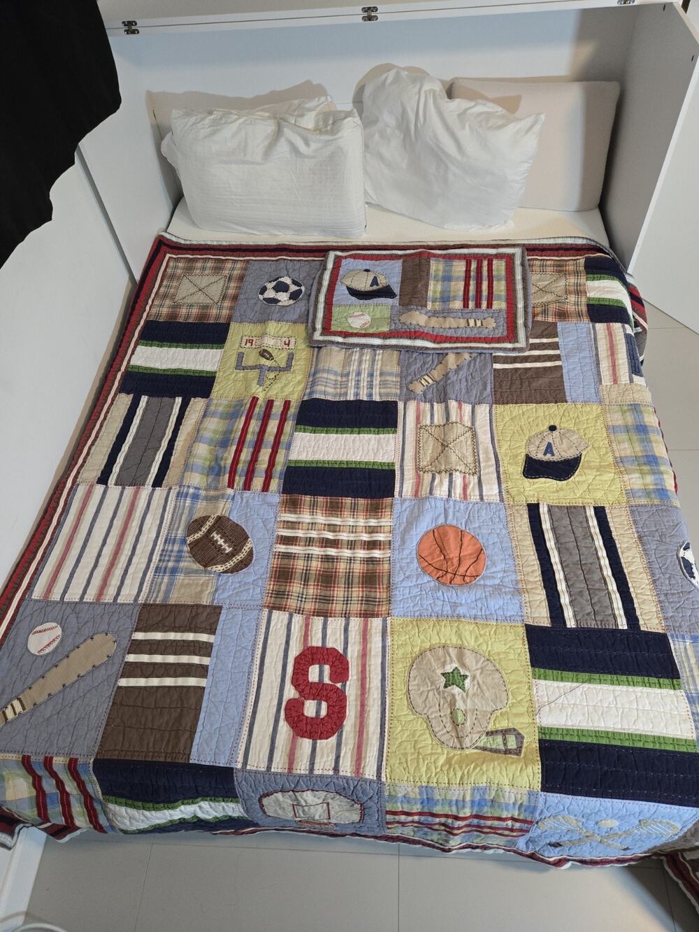 Pottery Barn Kids Varsity Sports Quilt Queen Football Baseball Lacrosse Soccer
